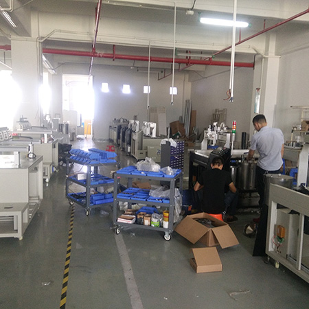 生產(chǎn)車(chē)間-2